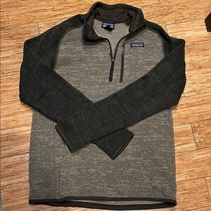 Patagonia Black and Gray Quarter-Zip Fleece